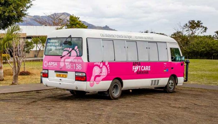 Since 2014, the Foot Care Caravan travels different regions of Mauritius. The objective is to prevent amputation and reduce the impact of complications associated with a diabetic foot. Our dedicated team comprised of nurses, dietitian and health educators meet with those suffering from diabetes.